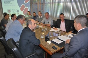 Secret�rio promete intensificar a��es para coibir assaltos a bancos