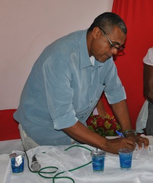 Z� Grande assume a presid�ncia do STR
