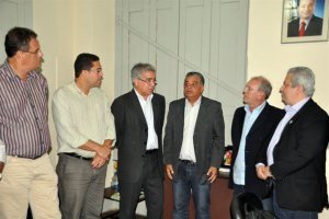 Técnicos da FIFA visitam Feira de Santana