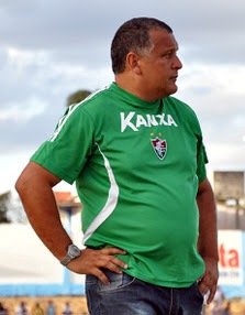 Fluminense de Feira demite Agnaldo Liz