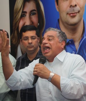 Prefeito bate forte: adversário faz política de perseguições e boatos
