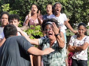 Clima tenso criado pelo cerco prejudicou as aulas