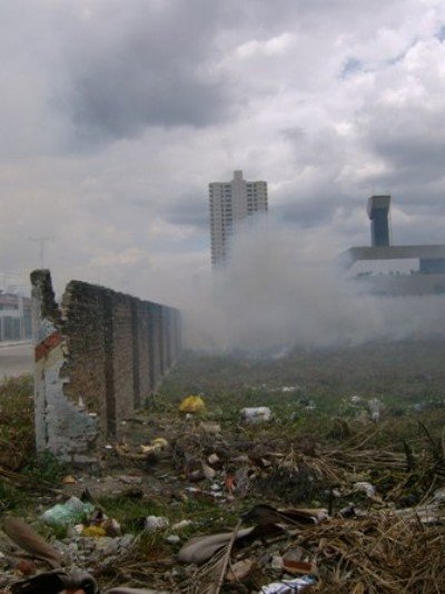 Moradores reclamam dos transtornos
