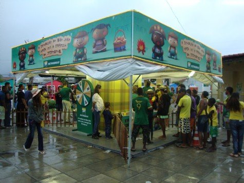 Saia Rodada e Alcimar Monteiro animam a festa em Cruz das Almas