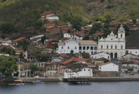 Wagner inaugurou nova orla de São Félix